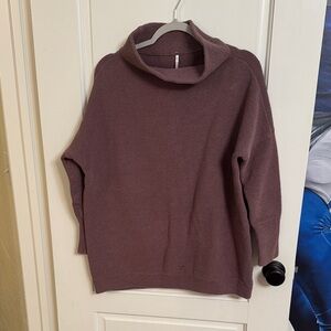 Women's Mauve Sweater